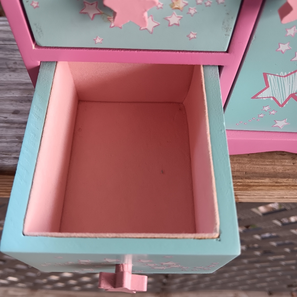 Little Princess Jewelry Box - Picture 6 of 11